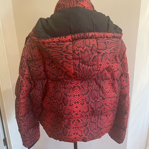 New w/o Tag Zara Snake Print Puffer Jacket With Hood Size XLarge Ref 4968 020 - Picture 6 of 9